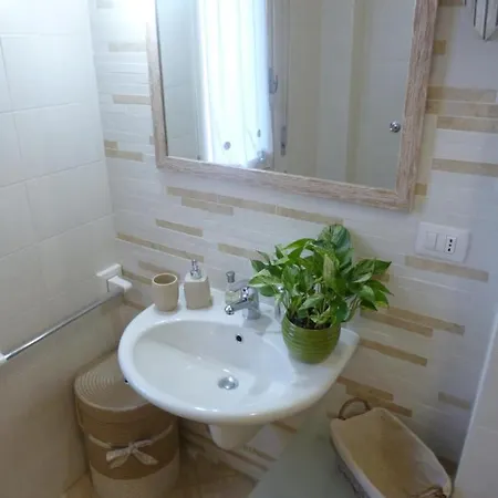 Ecoboutique House, Self Check-in - Free Car Parking Appartement